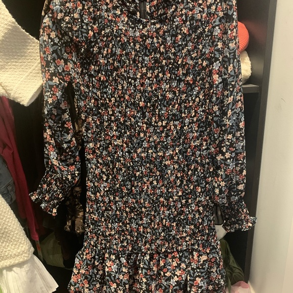 Dynamite smocked dress - Picture 3 of 3